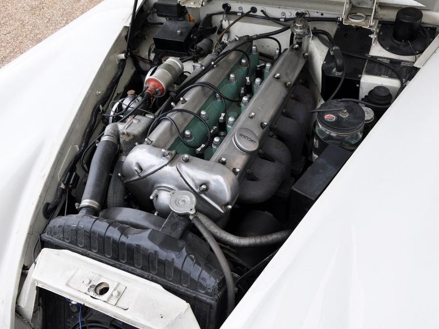  Jaguar XK150 Roadster 1951 года  (фото 24 из 25)